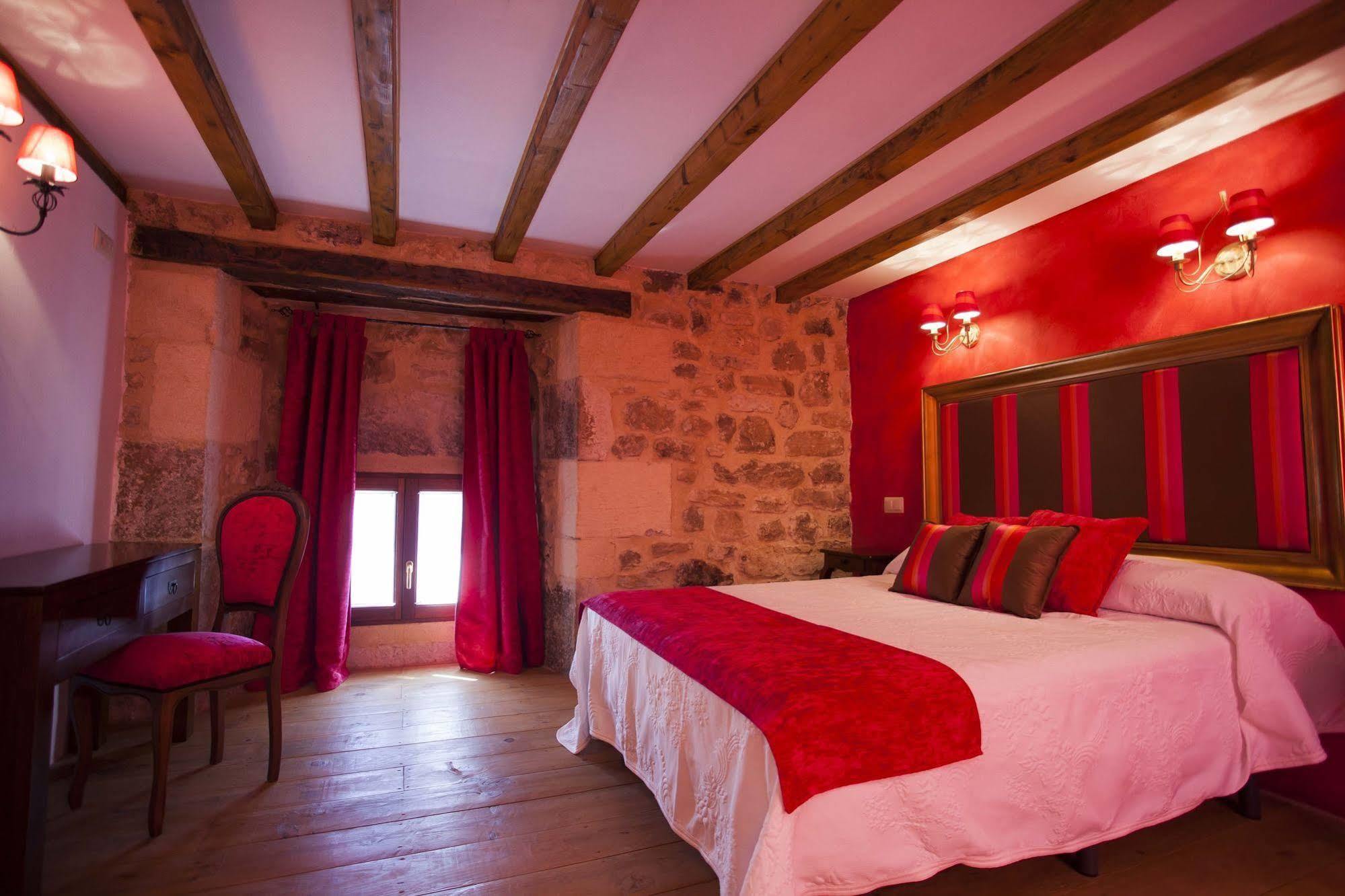 Hotel Rural La Torre De Bisjueces Luaran gambar